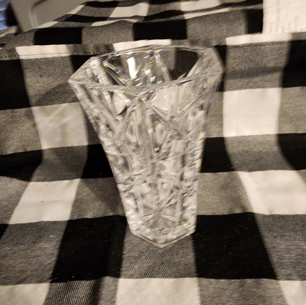 Mini crystal flower vase 5 inches tall